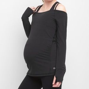 GapFit Maternity Breathe Cold Shoulder